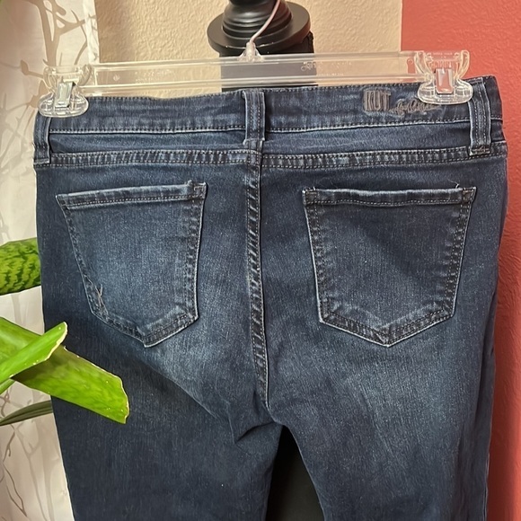 Kut from the Kloth Diana Ankle Distressed Skinny Jeans - Picture 6 of 9